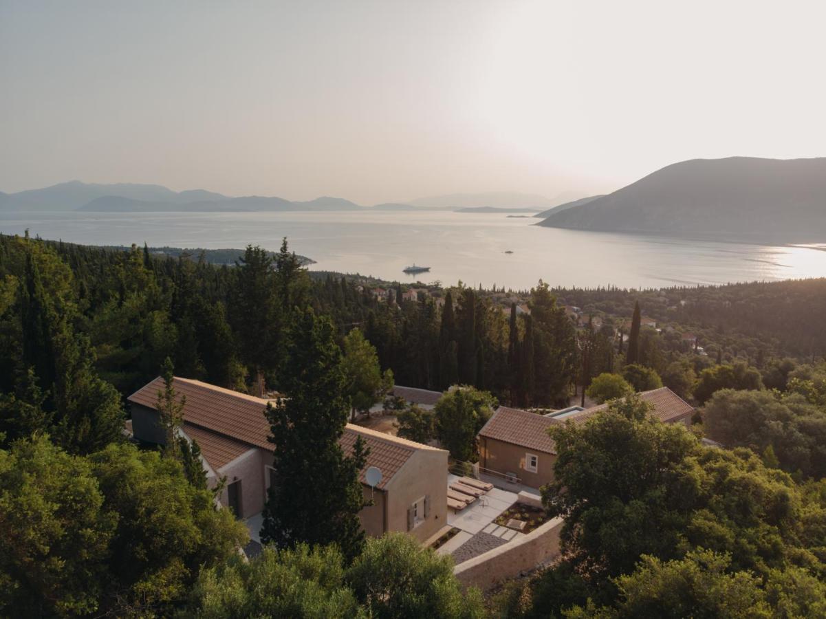 F Topia Villas Фіскардо Екстер'єр фото